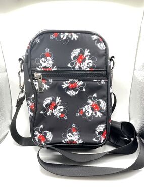 Bioworld Disney Mickey & Minnie Mouse Crossbody Camera Style Bag Purse